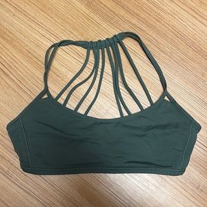 Lululemon sports bra